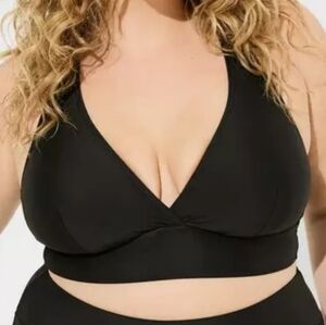 Torrid Wireless Triangle Bikini Top Black Size 4X